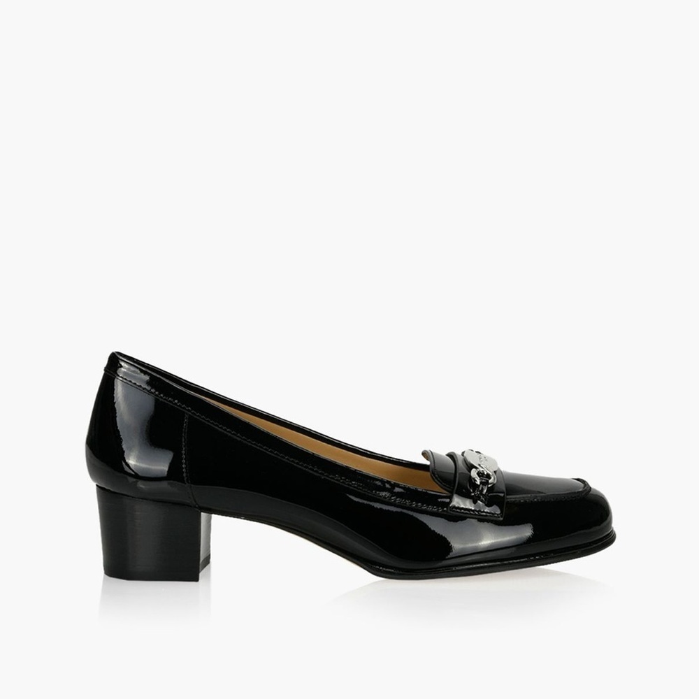 MICHAEL KORS Lainey Elegant Black Patent Leather Loafers (US 7)